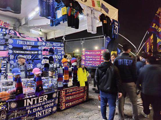 1664934723261094213.jpg 1664934720.jpg